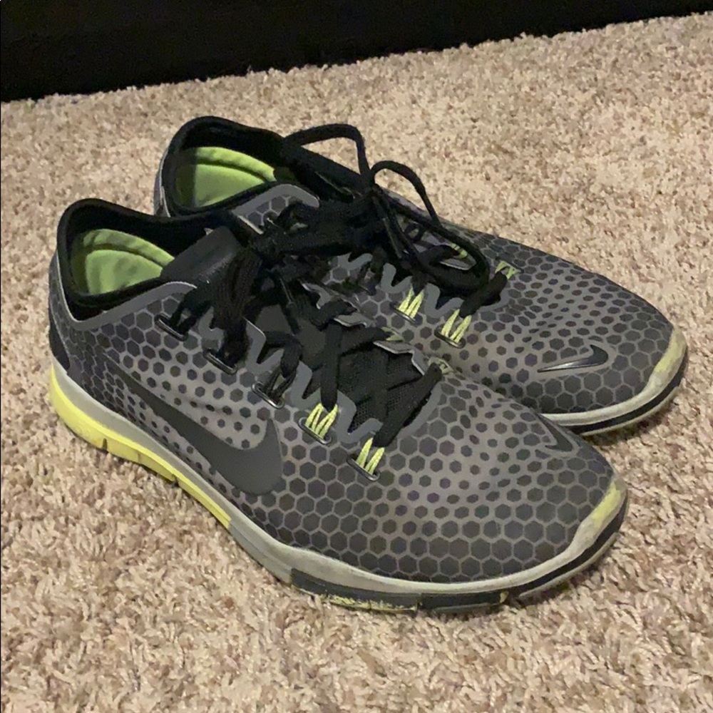 Nike Free TR Connect Sneaker